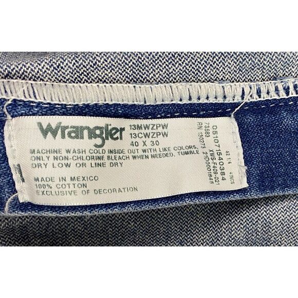 Wrangler Jeans Mens 40x30 13mwzpw 100% Cotton Cowboy Denim - Picture 7 of 7
